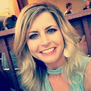 Meet your Posher, Rebecca